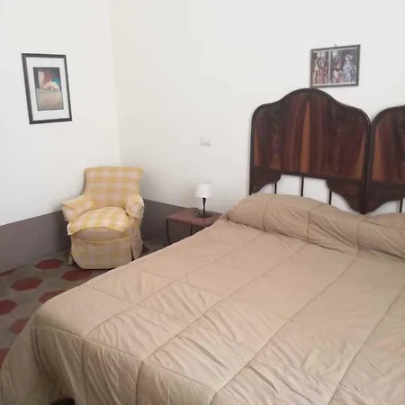 Bed and Breakfast Casa Cristina 4*