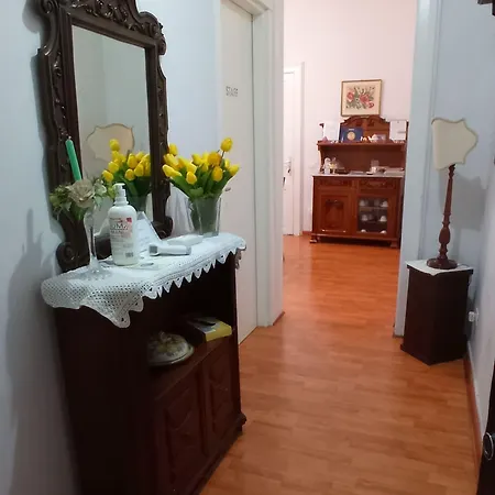 Casa Cristina Bed and Breakfast 4*